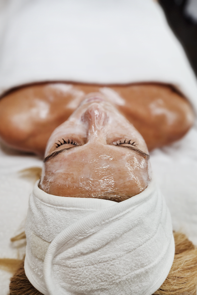 Tratamientos faciales cura de belleza en Sofia Mosquera