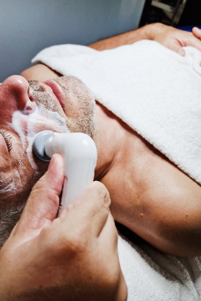 Tratamiento facial SYMMED en Sofía Mosquera